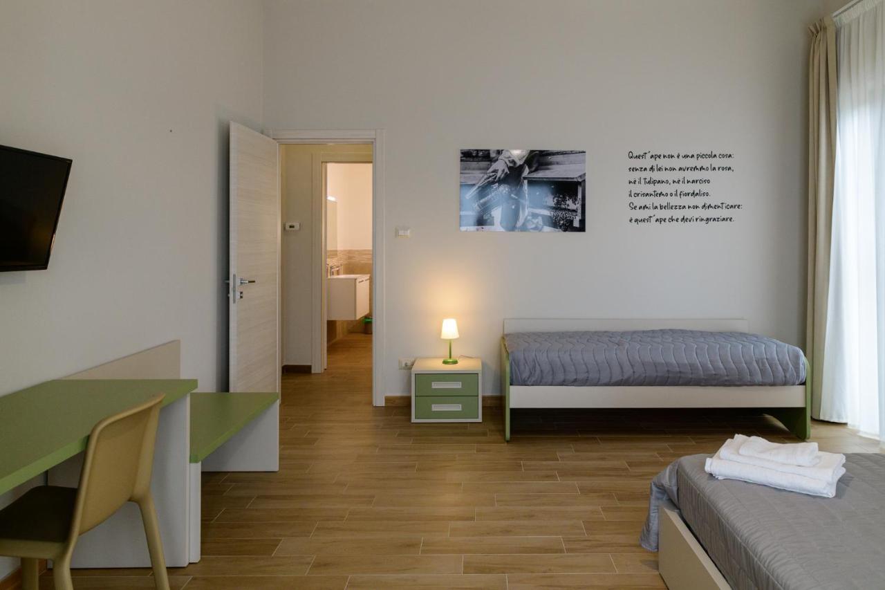 Bee Happy - Bed And Breakfast Zafferana Etnea Exteriör bild