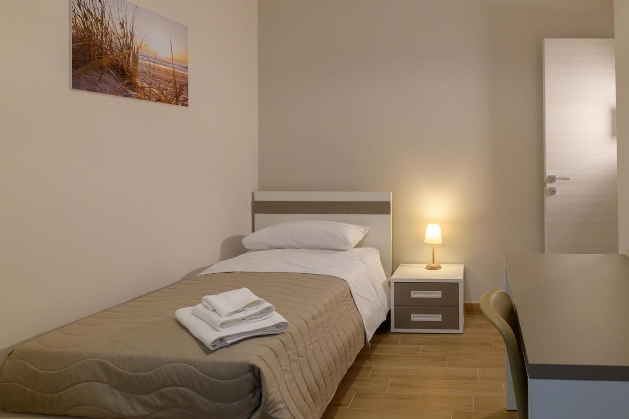 Bee Happy - Bed And Breakfast Zafferana Etnea Exteriör bild